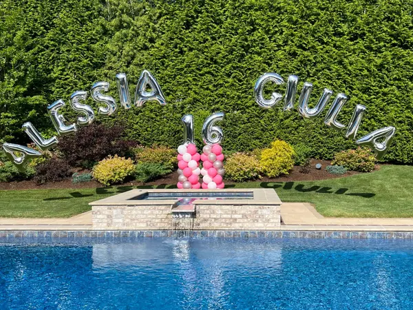 Mylar Name in Balloons