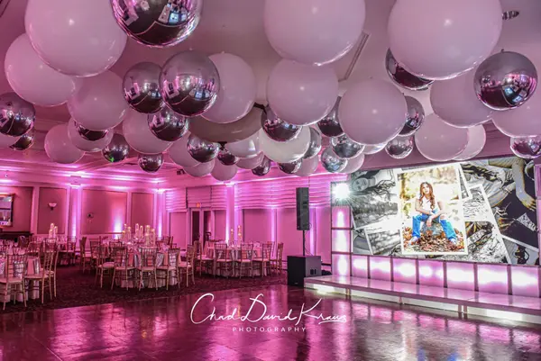 White and Silver Ceiling Balloons
