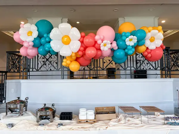 Organic Balloon Garland