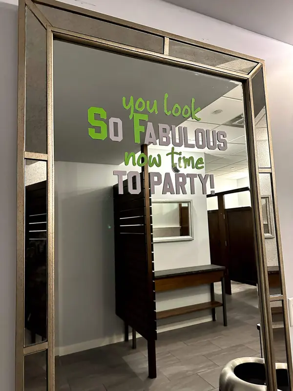 Custom Mirror Logo