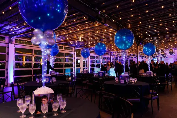 Airplane Themed Bar Mitzvah Centerpieces