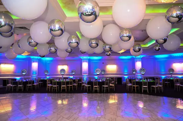 Ceiling Balloons