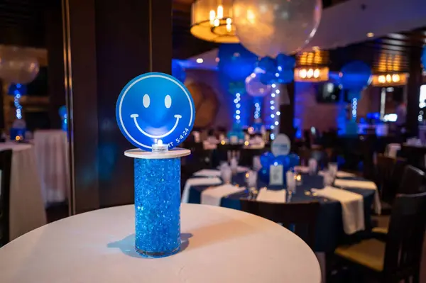 Ombre Logo Lounge Centerpiece