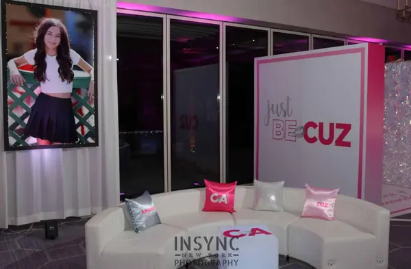 Bat Mitzvah Lounge Decor
