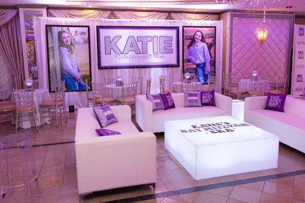 Taylor Swift Lounge Decor