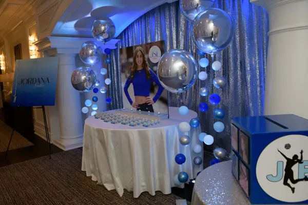 Bat Mitzvah Entrance Decor