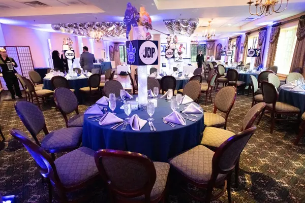 Hockey Centerpiece