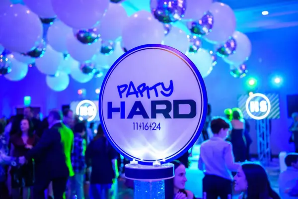 LED Logo Topper