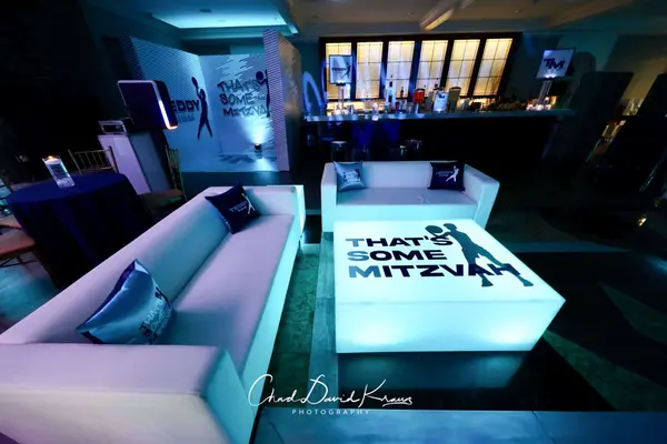 Basketball LED Lounge