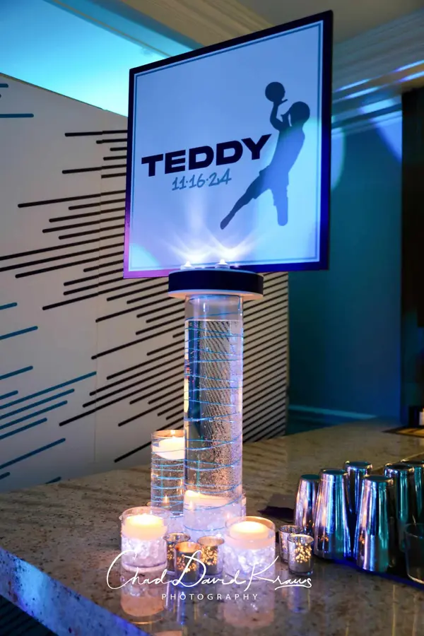 Logo Topper with Wire Wrapped Cylinder