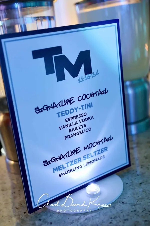 Signature Drink Sign