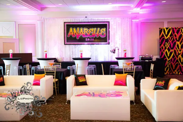 LED Bubble Wall Backdrop