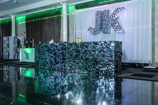 Sparkle bar