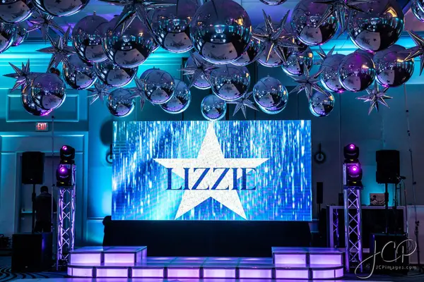 Star Temed Ceiling Decor