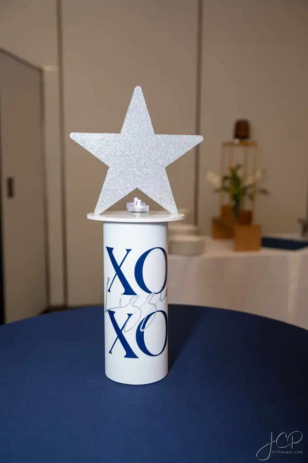 Star High Top Centerpiece
