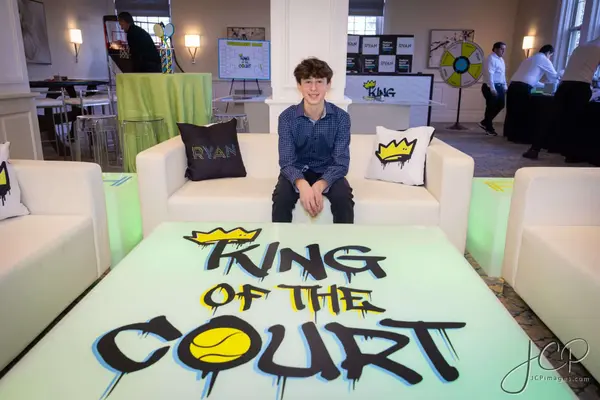 Tennis Theme Lounge