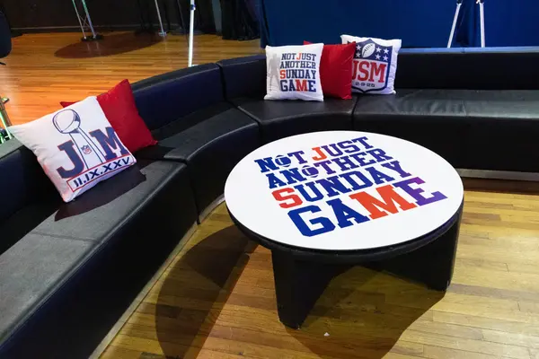 Custom Table