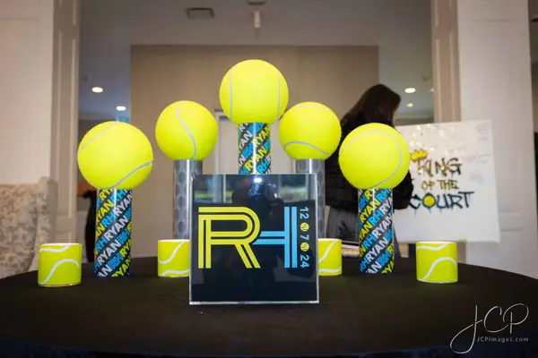 Tennis Table Display