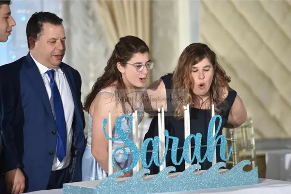 Waves Candle Lighting Display