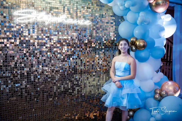 Light Blue Balloon Garland
