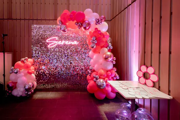 Balloon Garland