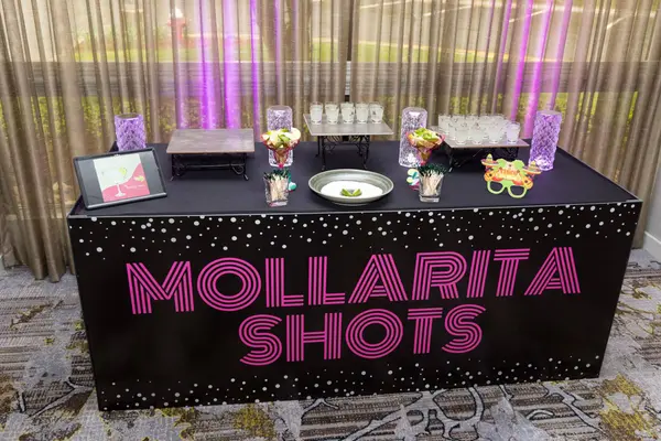 Margarita Table Wrap