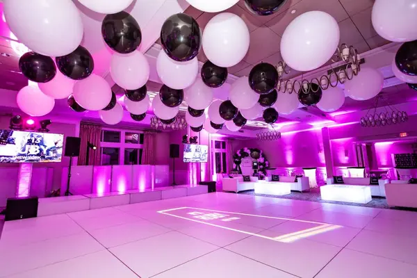 balloon-ceiling-install