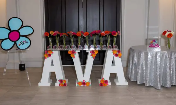 Marquee Letters
