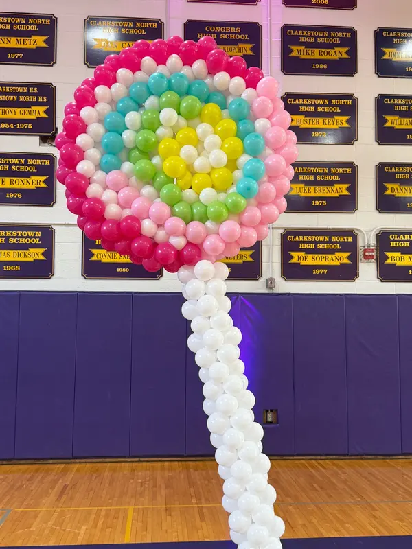Lollipop Balloon Sculpture
