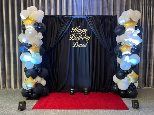 Balloon Columns with Stars