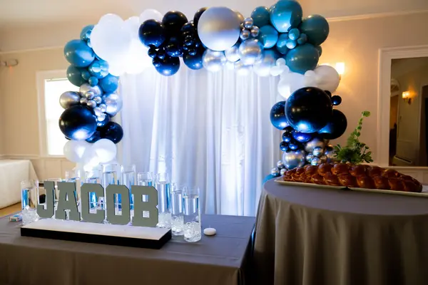 Balloon Garland
