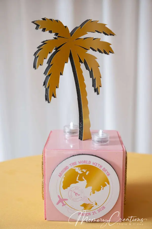 Palm Tree Centerpiece