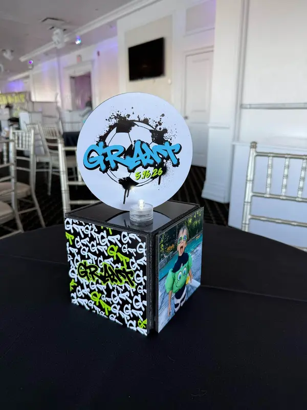 Graffiti Soccer Mini Cube