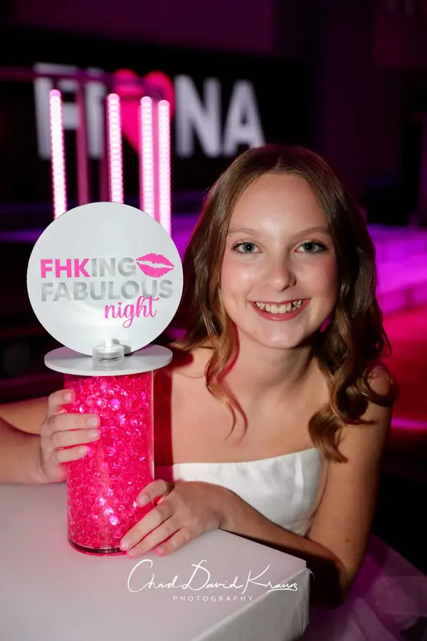 Pink Mini Logo Topper