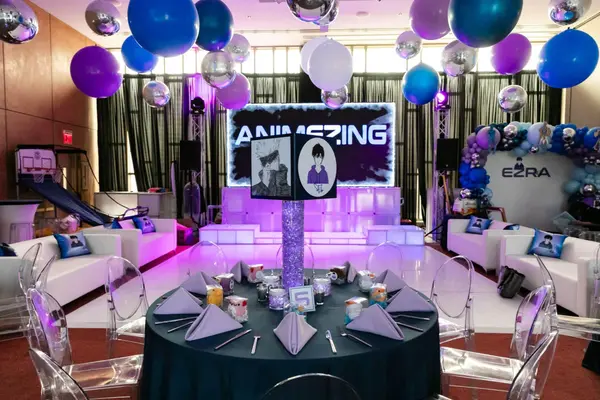 Anime Centerpiece