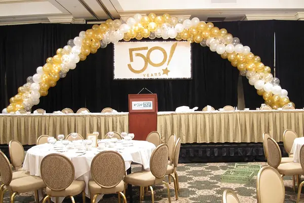 Balloon Arch over Head Table