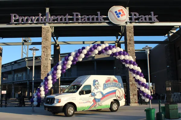 Outdoor Balloon Arch