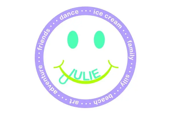Everything Girl Logo