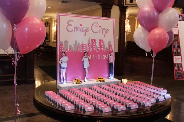 Everything Girl Display