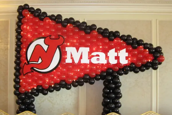 Hockey Pennant Sculpture