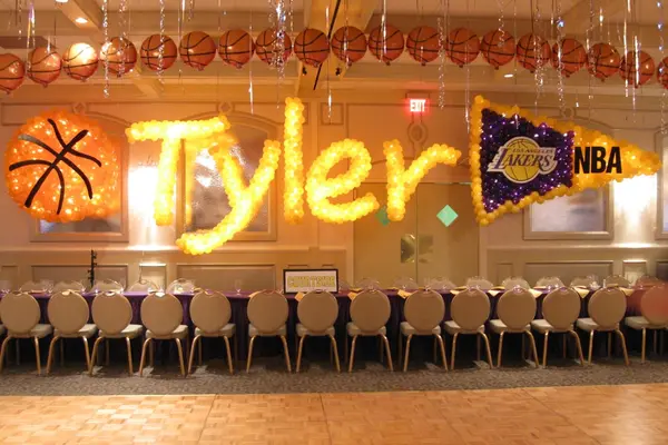 Basketball Name in Balloons