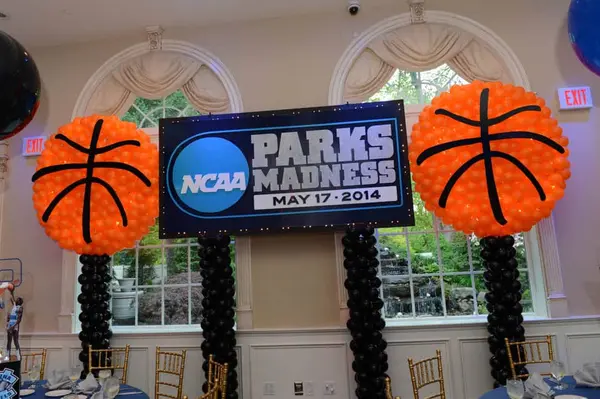 Basketball Balloon Sculpture