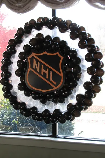 Hockey Balloon Sculpture