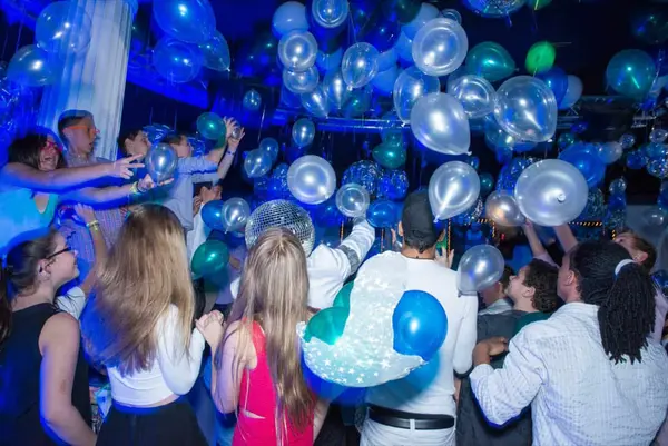 Exploding Balloon Release