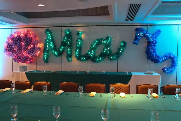 Underwater Name in Balloons