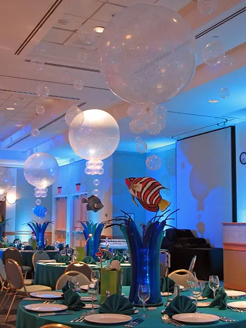 Underwater Themed Balloon Centerpiece