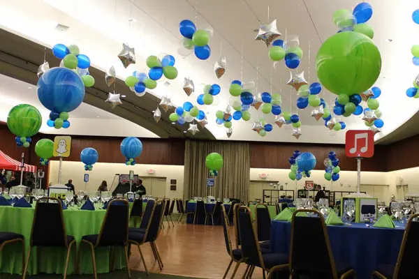 Balloon Clusters and Dazzle Stars