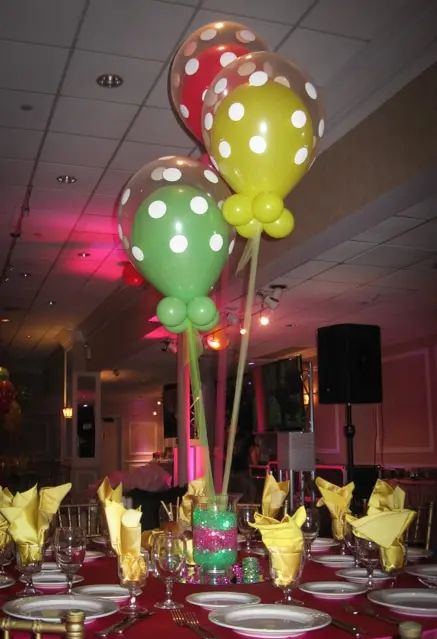 Polka Dot Balloon Centerpiece