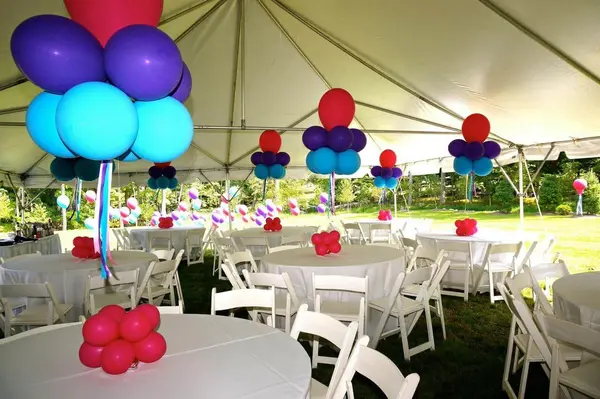 Outdoor Balloon Centerpiece