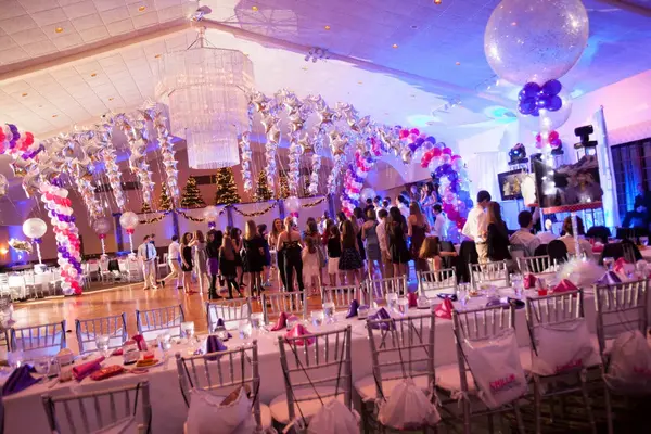Winter Themed Balloon Canopy